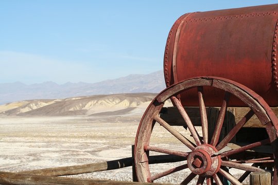 charette dans la death valley