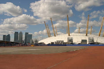 canary wharf and the millennium dome