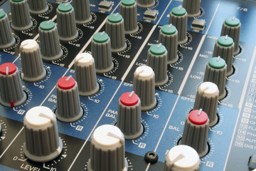 audio mixing desk