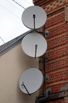 trois antennes