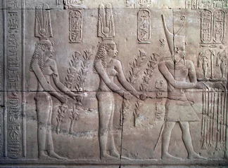  pharaoh and two women, temple of kom ombo, egypt © Richard Connors