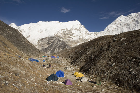 island peak base camp - nepal