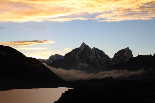 taboche peak - nepal