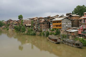 Fototapeta na wymiar mieszka w Srinagar w Kaszmirze