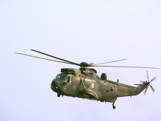 Fototapeta na wymiar wojskowych hellicopter