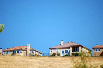 Fototapeta na wymiar houses on a hill