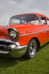 Crédence de cuisine en verre imprimé Voitures anciennes cubaines voiture américaine classique rouge