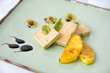 foie gras squares with pineapple