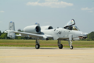 a10 air force attack plane