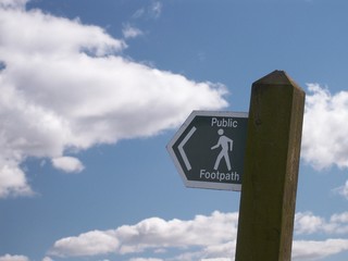 direction public footpath sign - 688475