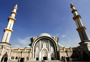 malaysia, kuala lumpur: mosque