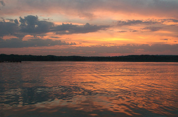 sonnenuntergang am chiemsee