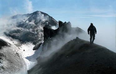 volcano kluchevskaja summit