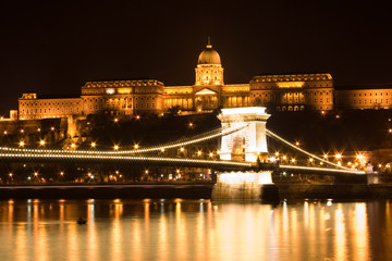 Fototapeta na wymiar Budapest i zamek