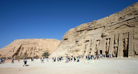nefertari and abu simbel