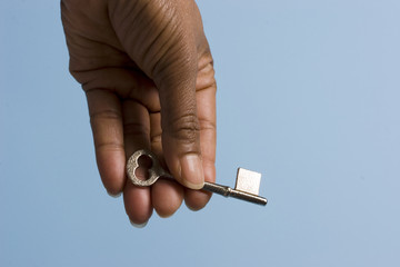 handing the key
