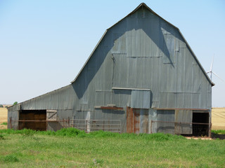 old barn © Brad