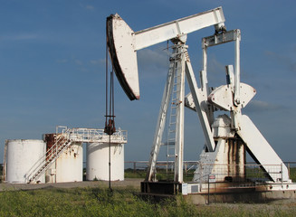 oil rig