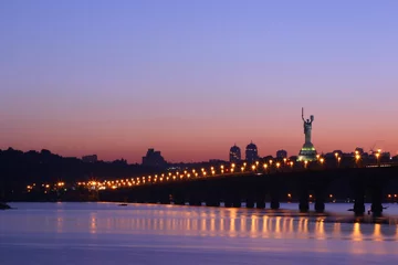 Cercles muraux Kiev bridge at night