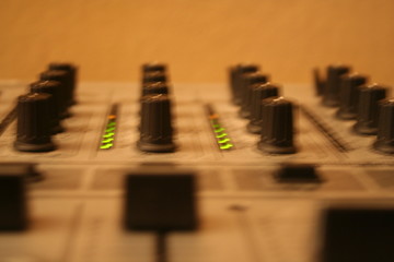 dj mixer