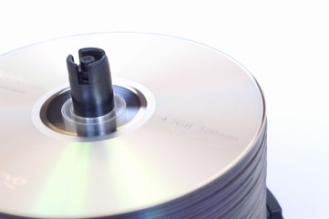  	 empty dvd/cd stack