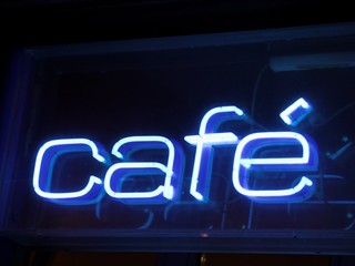 café