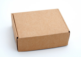 an closed cardboard box