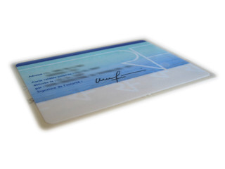 carte d'identité détourée