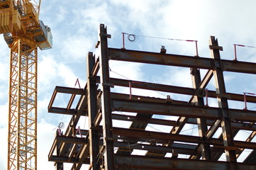 Fototapeta na wymiar Budynek w trakcie budowy 2