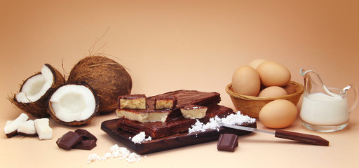 coconut fudge composition with ingredients