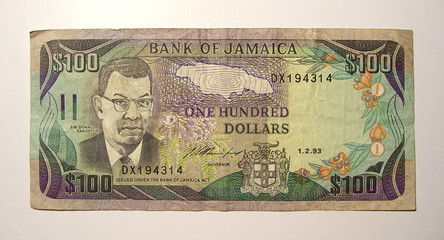 one hundred dollars / jamaica dollar