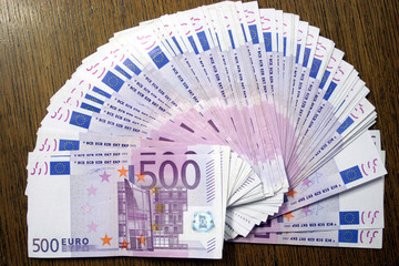 500 euros