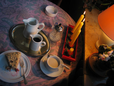 cozy coffee + cake table
