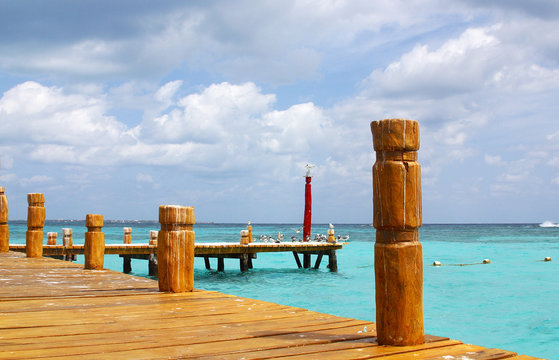 Muelle Images – Browse 11,973 Stock Photos, Vectors, and Video | Adobe ...