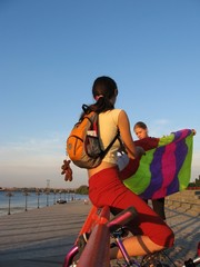 Obraz premium two people on the hill