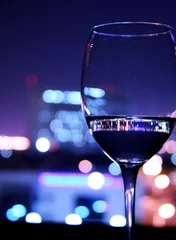Küchenrückwand glas motiv Wein wine glass and bottle