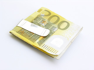 euros 9