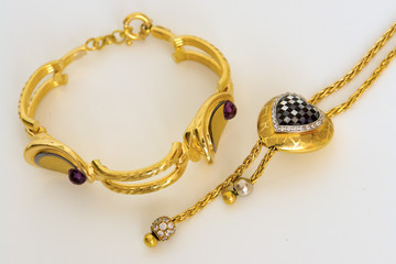 gold 9898987144