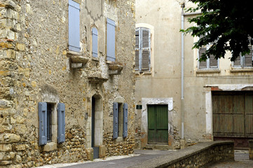 Fototapeta na wymiar vieux village