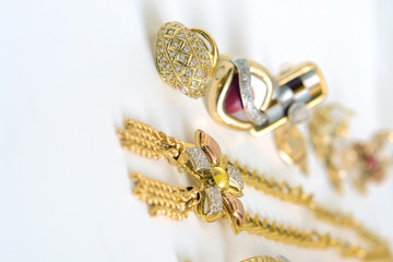 gold 010