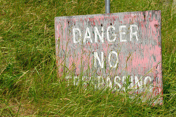 danger - no trespassing