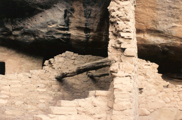 cliff dwelling detail.