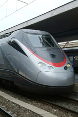 Obraz na płótnie Canvas włoski Eurostar expresstrain