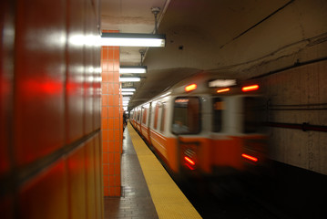 subway approaching 3 of 5