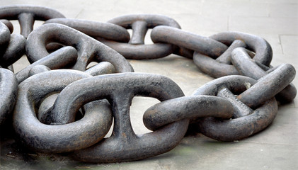 chain links