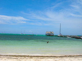 beach in belize