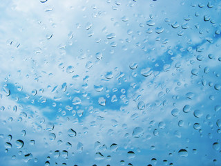 wassertropfen - drops and rain