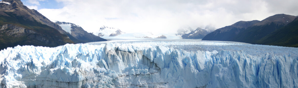 glacier perito moreno en argentine (patagonie)
