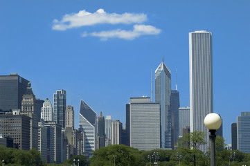 Fototapeta na wymiar view of chicago skyline