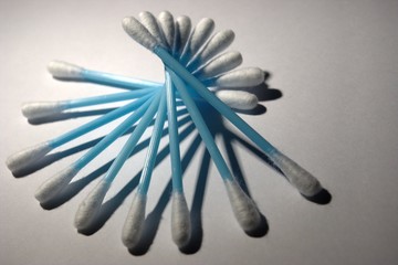 ear cleaning sticks - spiral